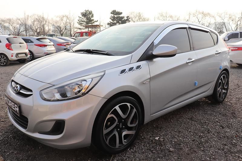 Продам Hyundai Accent  A/T R17/R.SENSOR/FULL AIRBAG 2015 года в Одессе