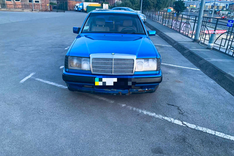 Продам Mercedes-Benz E-Class W124 1985 года в Виннице