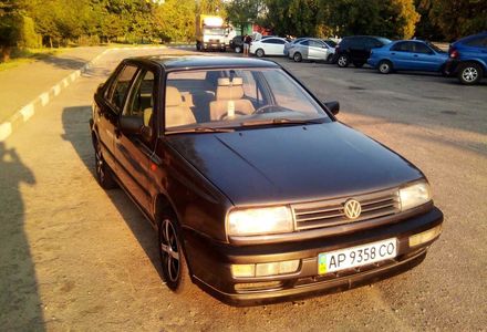 Продам Volkswagen Vento 1993 года в Запорожье