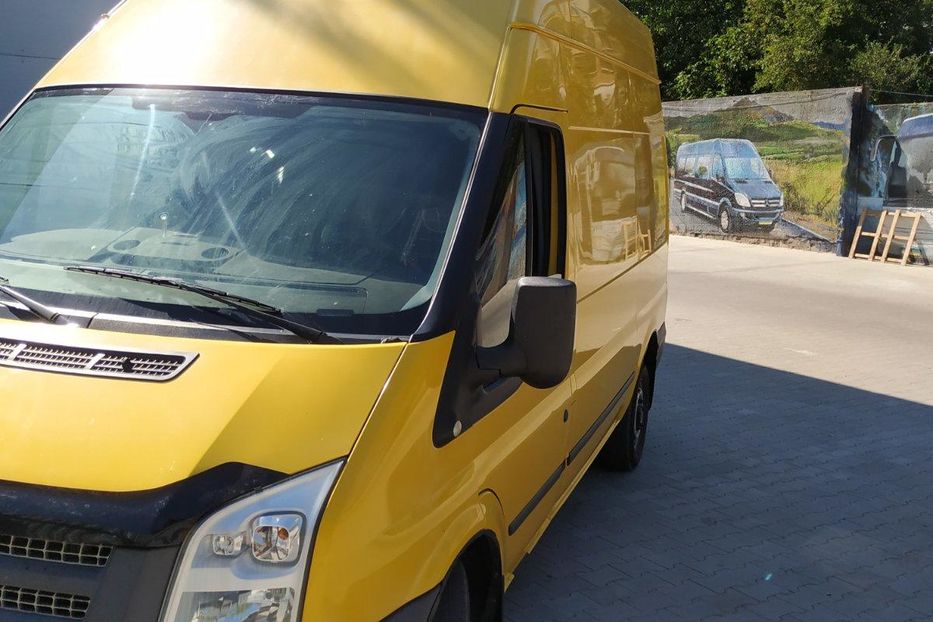 Продам Ford Transit груз. фургон 2013 года в г. Умань, Черкасская область