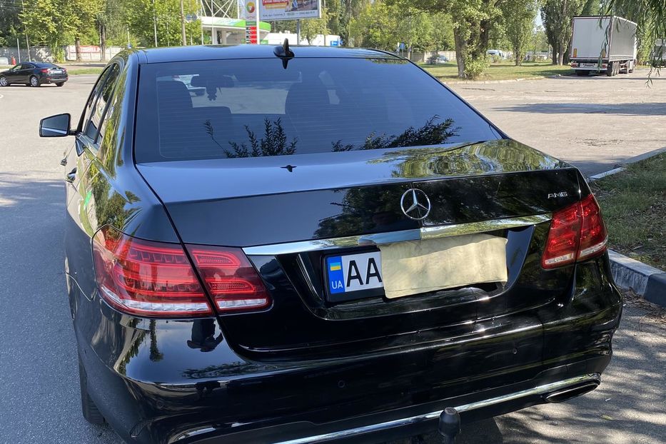 Продам Mercedes-Benz E-Class 220 AMG 2013 года в Киеве