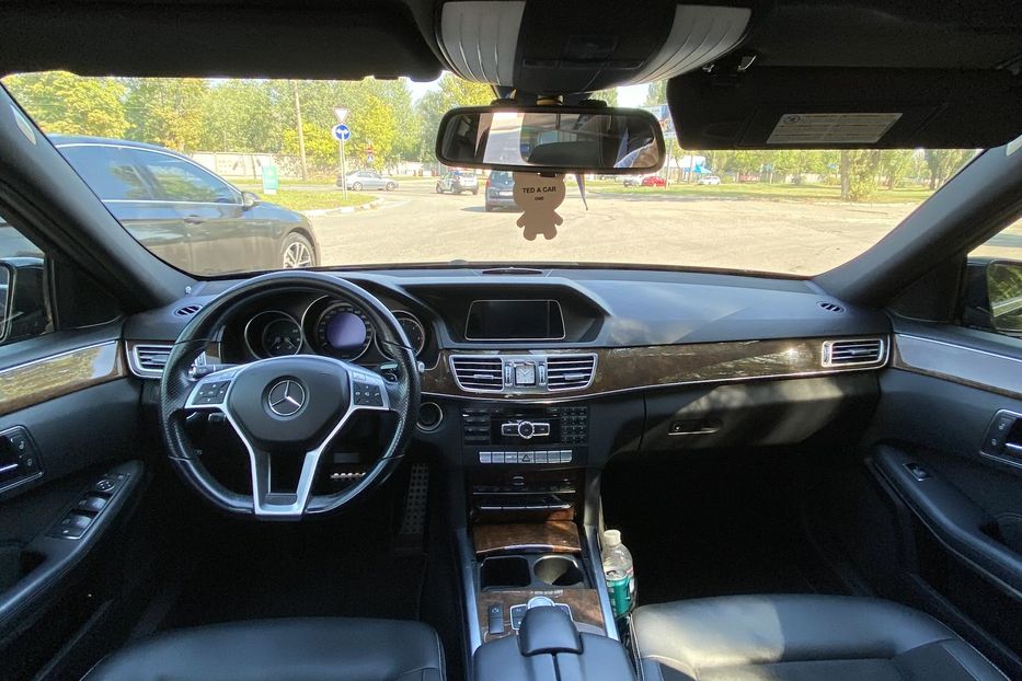 Продам Mercedes-Benz E-Class 220 AMG 2013 года в Киеве