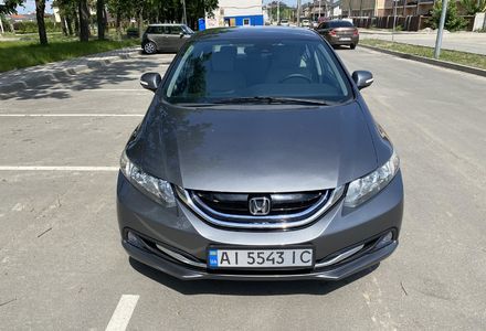 Продам Honda Civic Hybrid  2013 года в Киеве