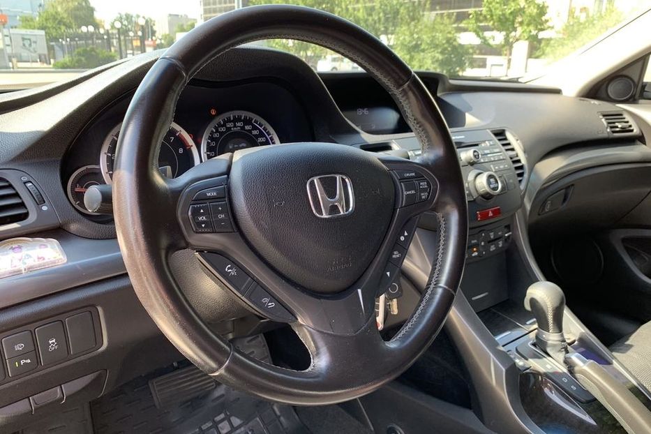 Продам Honda Accord  Executive  Facelift 2011 года в Киеве