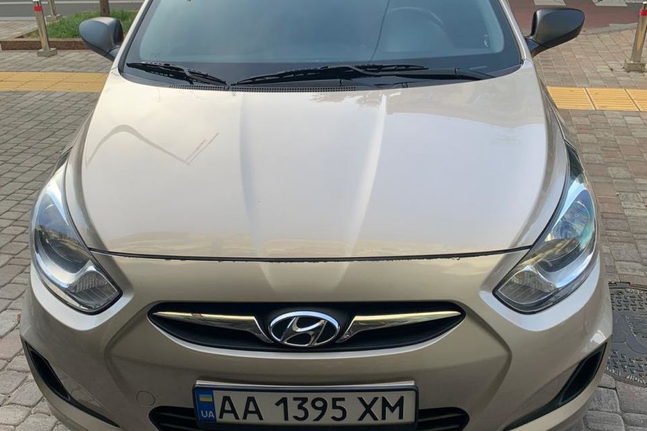 Продам Hyundai Accent  2011 года в Киеве