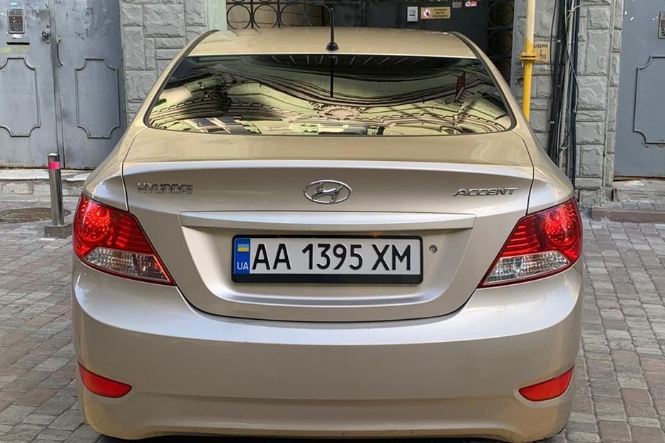 Продам Hyundai Accent  2011 года в Киеве