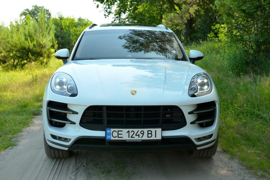 Продам Porsche Macan Turbo 3,6  2014 года в Киеве