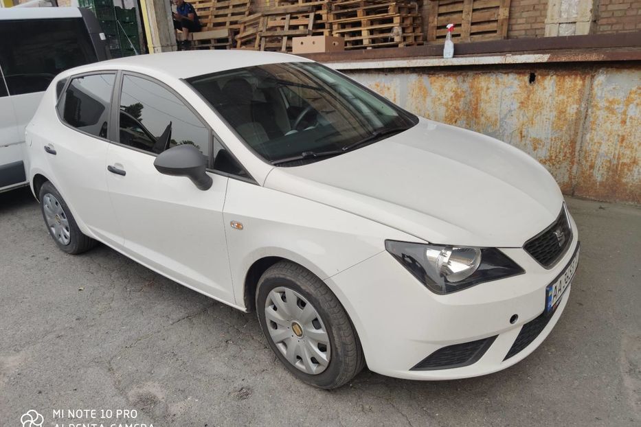 Продам Seat Ibiza 2015 года в Киеве