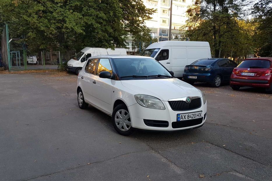 Продам Skoda Fabia 2010 года в Киеве