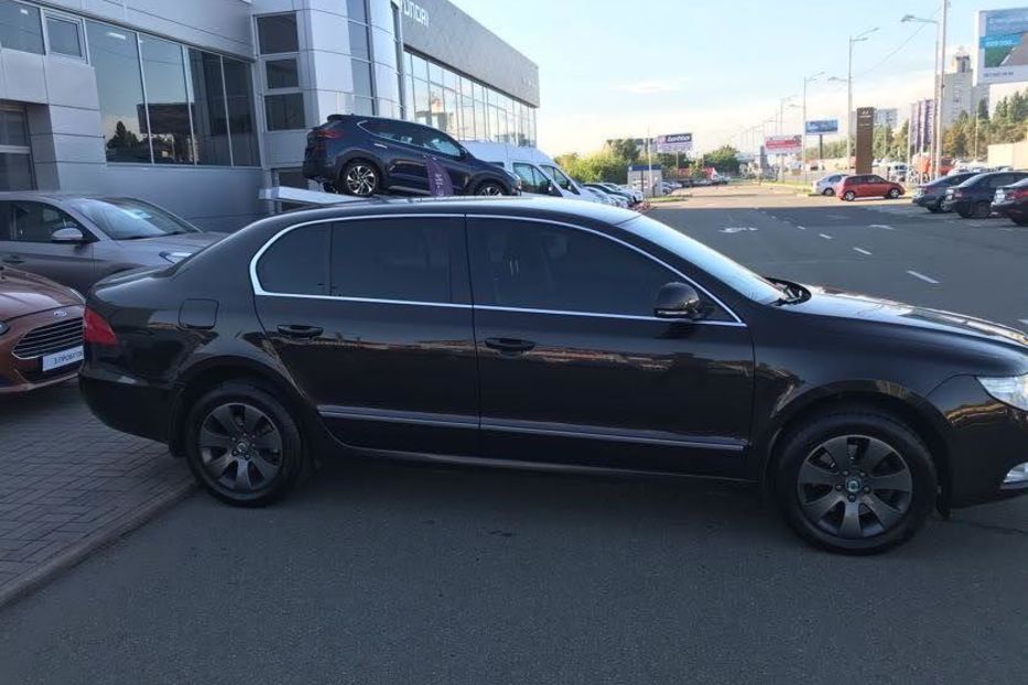 Продам Skoda Superb 2012 года в Киеве