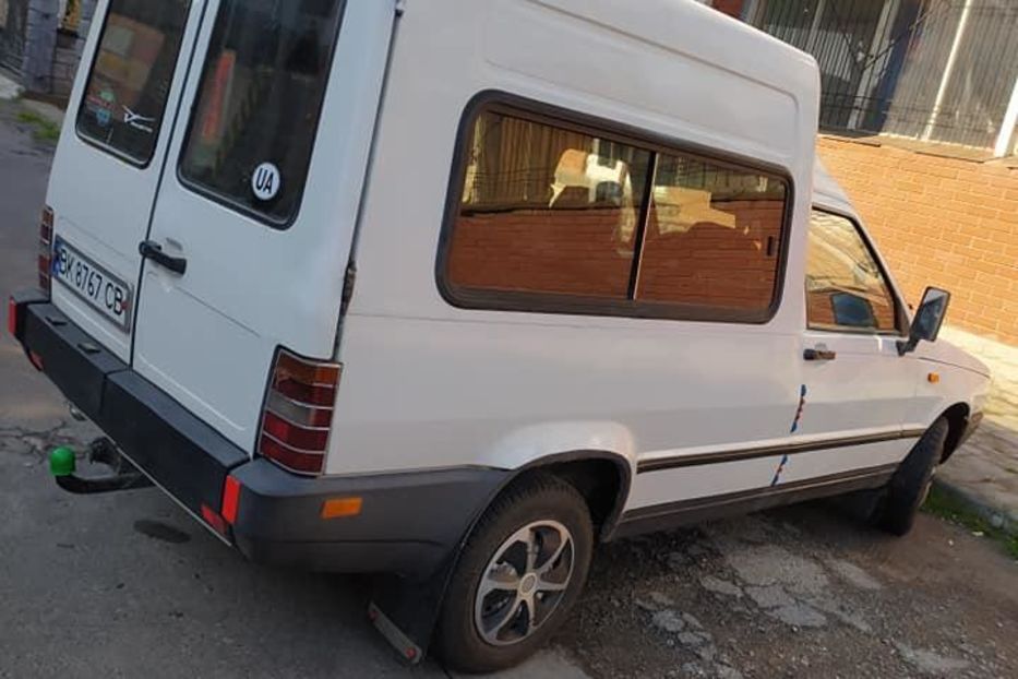 Продам Fiat Fiorino пасс. 1995 года в г. Корец, Ровенская область