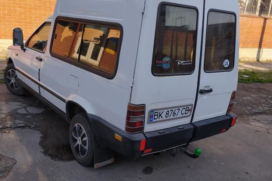 Продам Fiat Fiorino пасс. 1995 года в г. Корец, Ровенская область