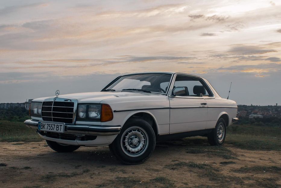 Продам Mercedes-Benz E-Class W123. 230ce 1982 года в Ровно