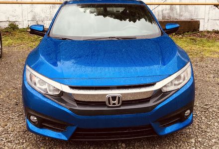 Продам Honda Civic Coupe EX 2017 года в Киеве