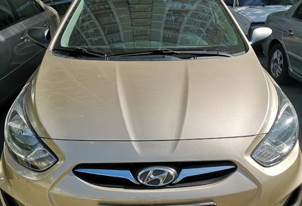 Продам Hyundai Accent  2013 года в Киеве