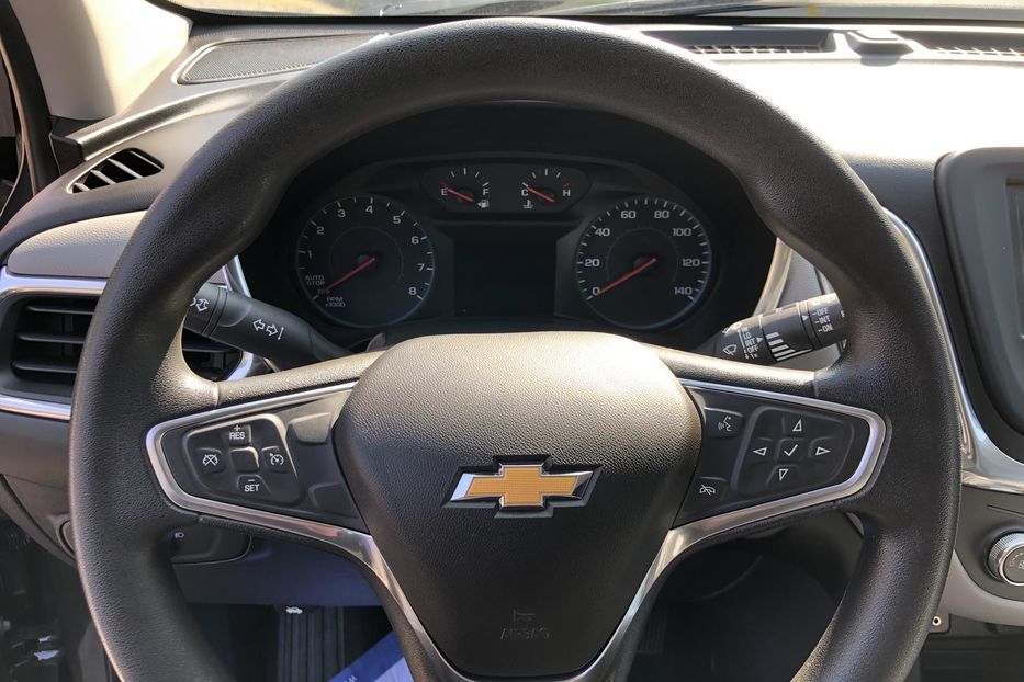 Продам Chevrolet Equinox LS 2018 года в Киеве