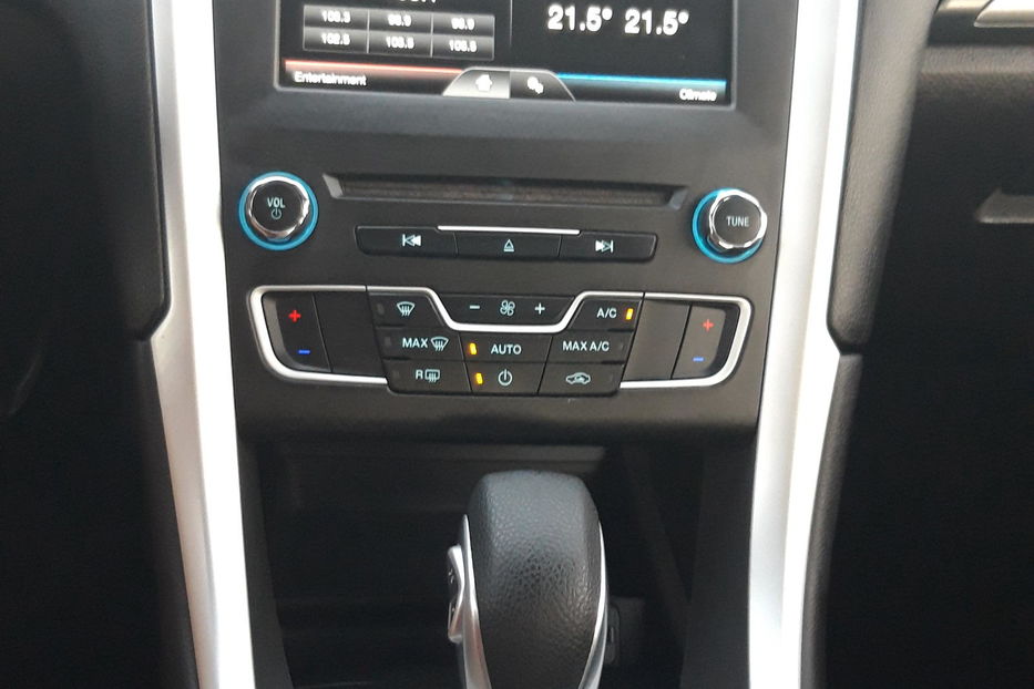 Продам Ford Fusion SE 2016 года в Запорожье