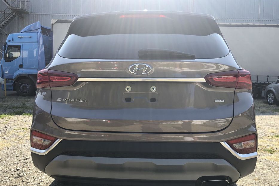 Продам Hyundai Santa FE Limited 2019 года в Киеве