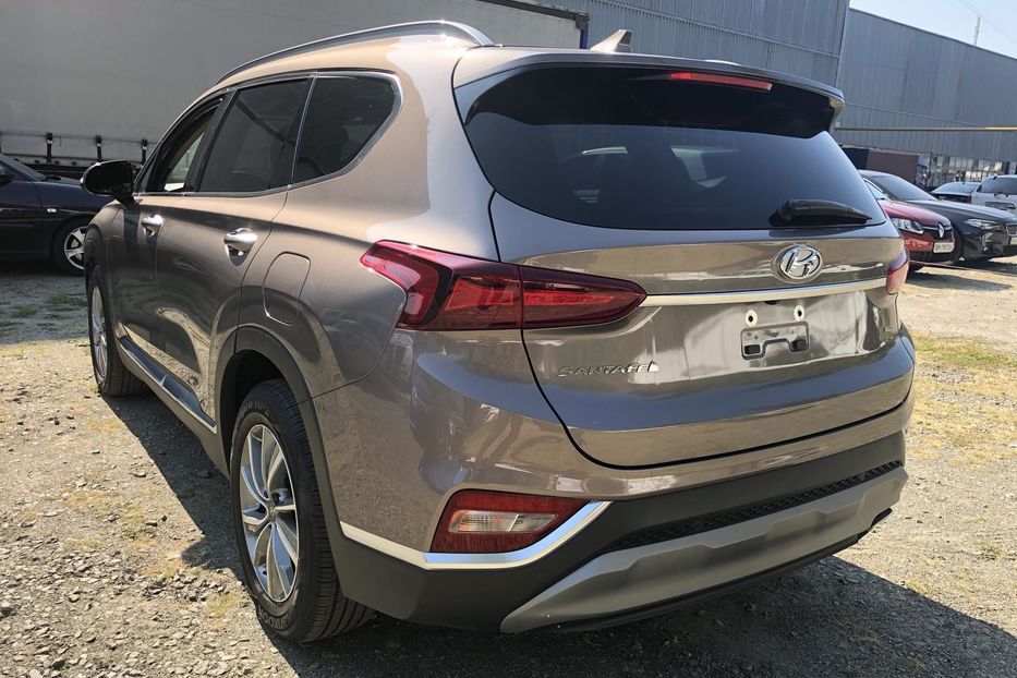 Продам Hyundai Santa FE Limited 2019 года в Киеве