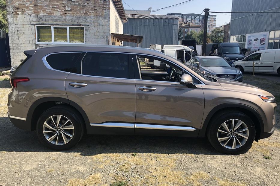 Продам Hyundai Santa FE Limited 2019 года в Киеве