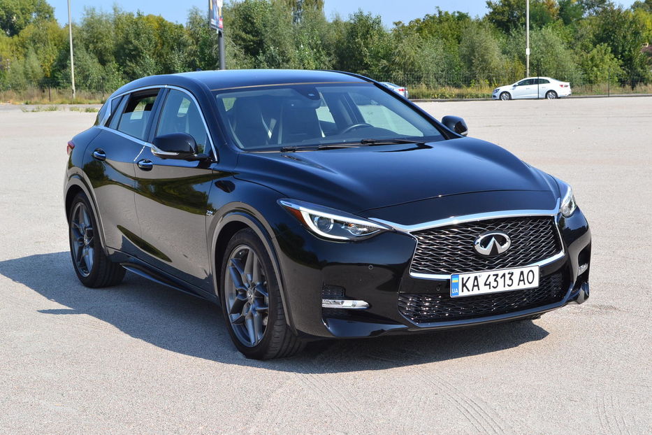 Продам Infiniti QX30 2018 года в Киеве