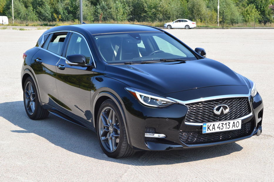 Продам Infiniti QX30 2018 года в Киеве