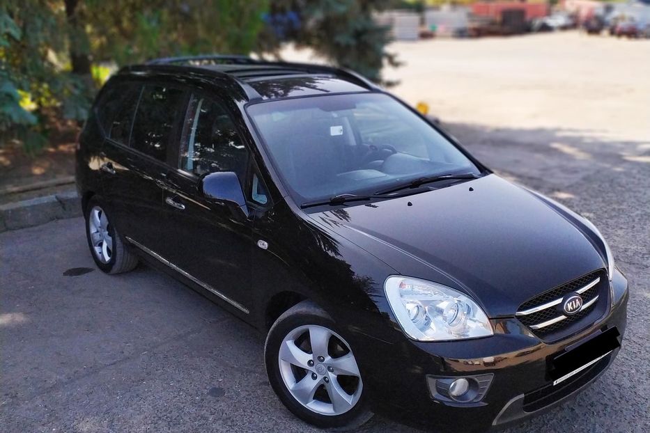 Продам Kia Carens 2009 года в Одессе