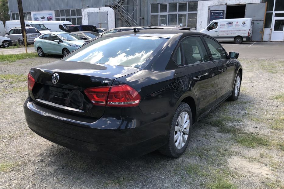 Продам Volkswagen Passat B7 SE Wolfsburg Edition 2014 года в Киеве