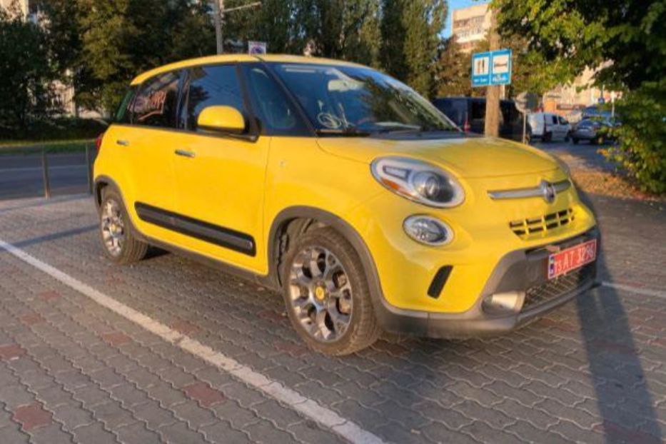 Продам Fiat 500 L FIAT 500 L TREKKING  2014 года в Луцке