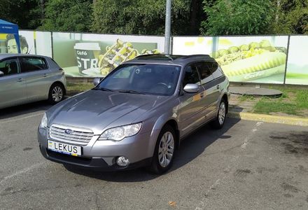 Продам Subaru Outback 2008 года в Киеве