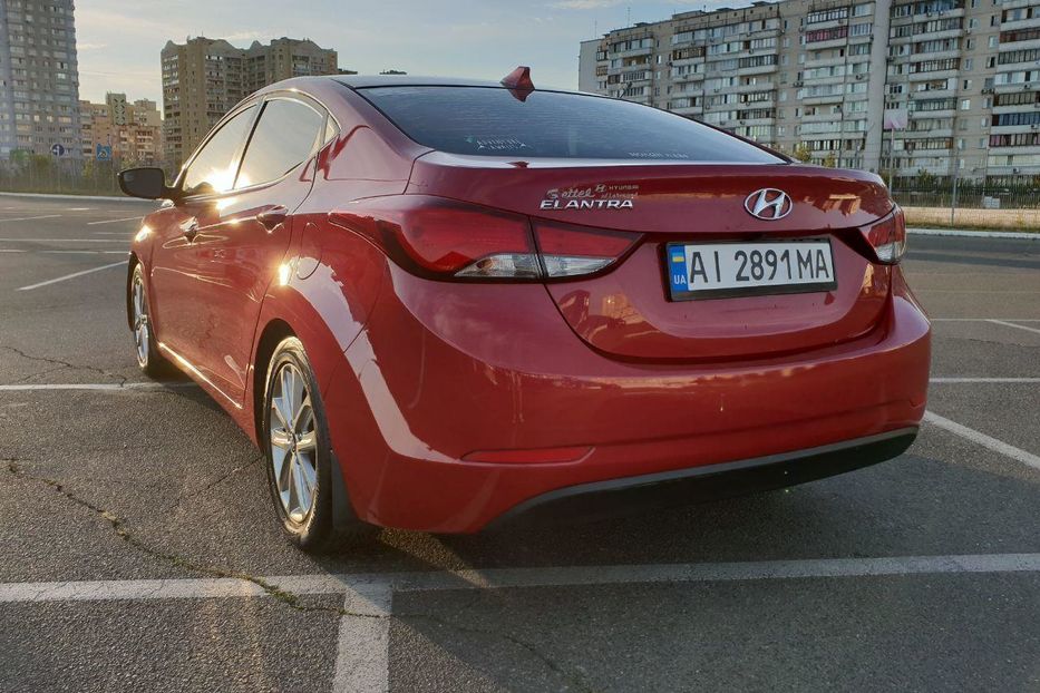 Продам Hyundai Elantra 2015 года в Киеве