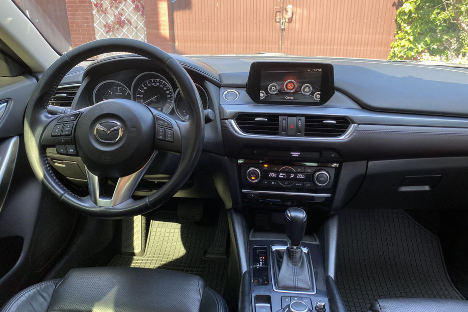 Продам Mazda 6 2015 года в Киеве