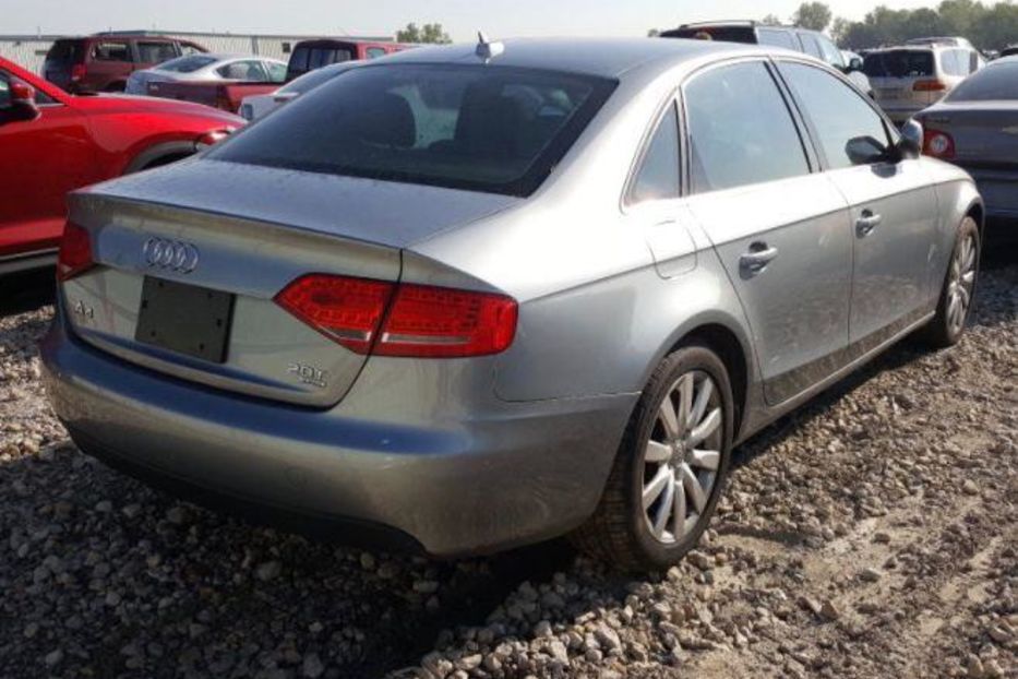 Продам Audi A4 PREMIUM PLUS 2011 года в Луцке