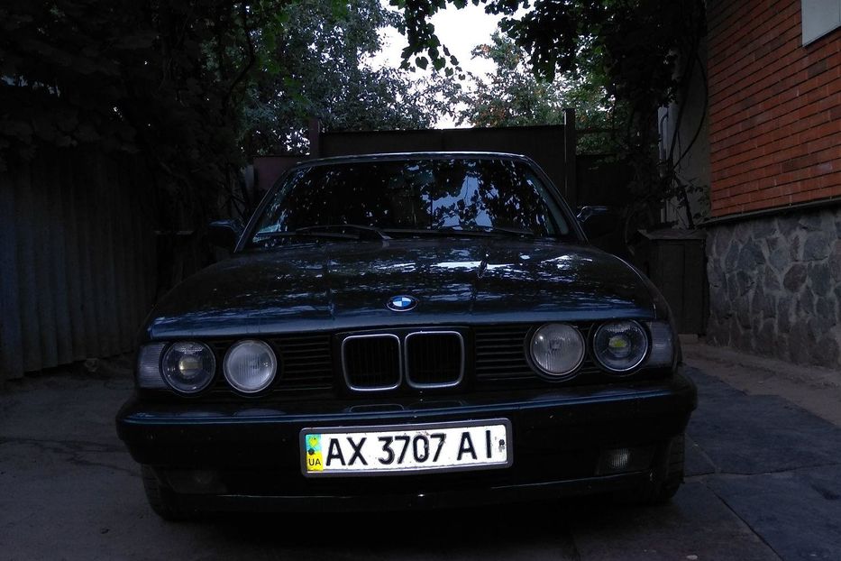 Продам BMW 525 1989 года в Харькове