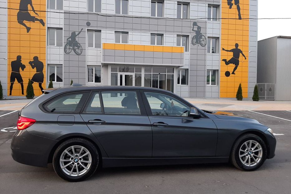 Продам BMW 318 Sport  2017 года в Виннице