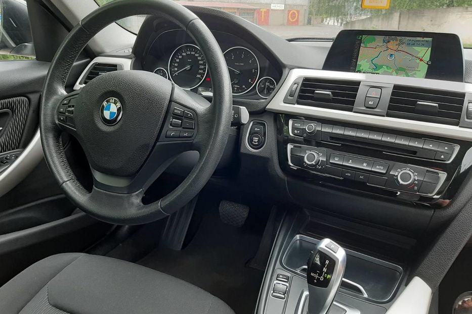 Продам BMW 318 Sport  2017 года в Виннице