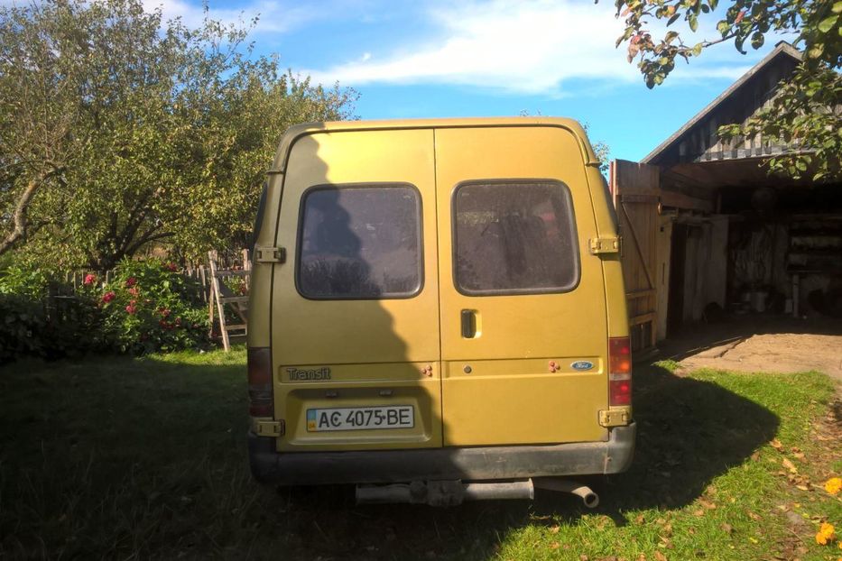 Продам Ford Transit пасс. 1996 года в г. Любешов, Волынская область