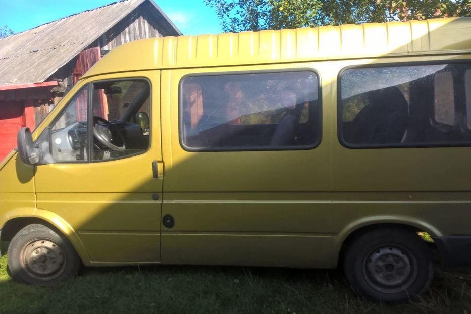 Продам Ford Transit пасс. 1996 года в г. Любешов, Волынская область