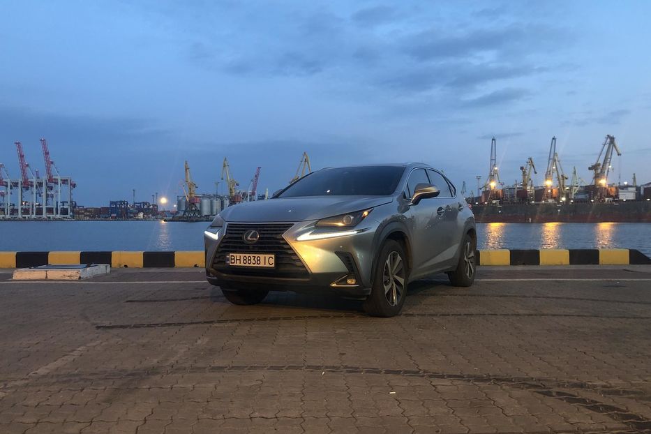 Продам Lexus NX 300 Lexus NX300  2018 года в Одессе