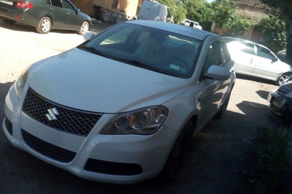 Продам Suzuki Kizashi 2012 года в Одессе