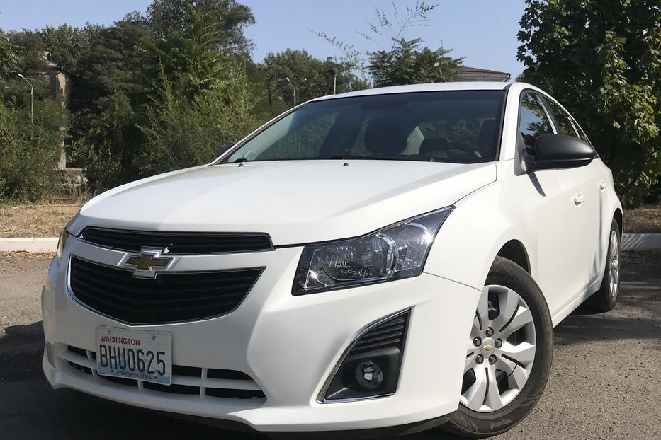 Продам Chevrolet Cruze LS 2015 года в Днепре