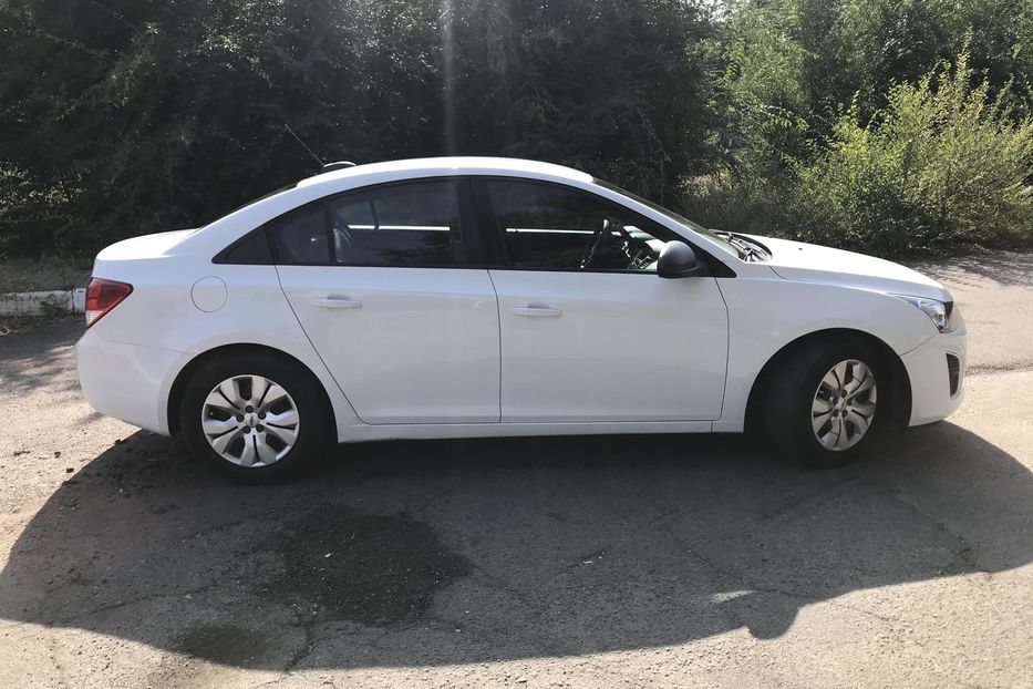 Продам Chevrolet Cruze LS 2015 года в Днепре