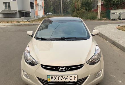 Продам Hyundai Elantra Gls 2012 года в Харькове