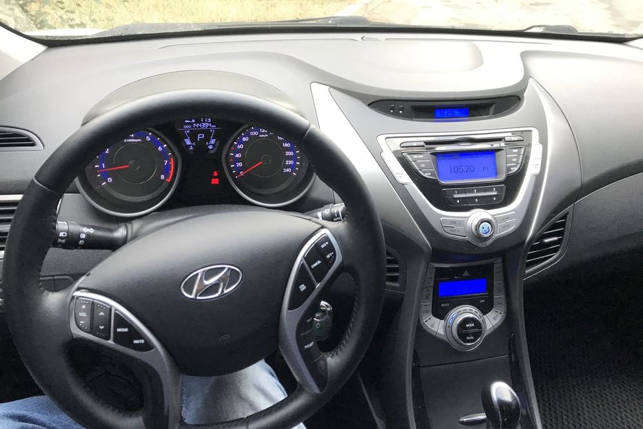 Продам Hyundai Elantra Gls 2012 года в Харькове