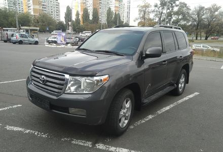 Продам Toyota Land Cruiser 200 2008 года в Киеве