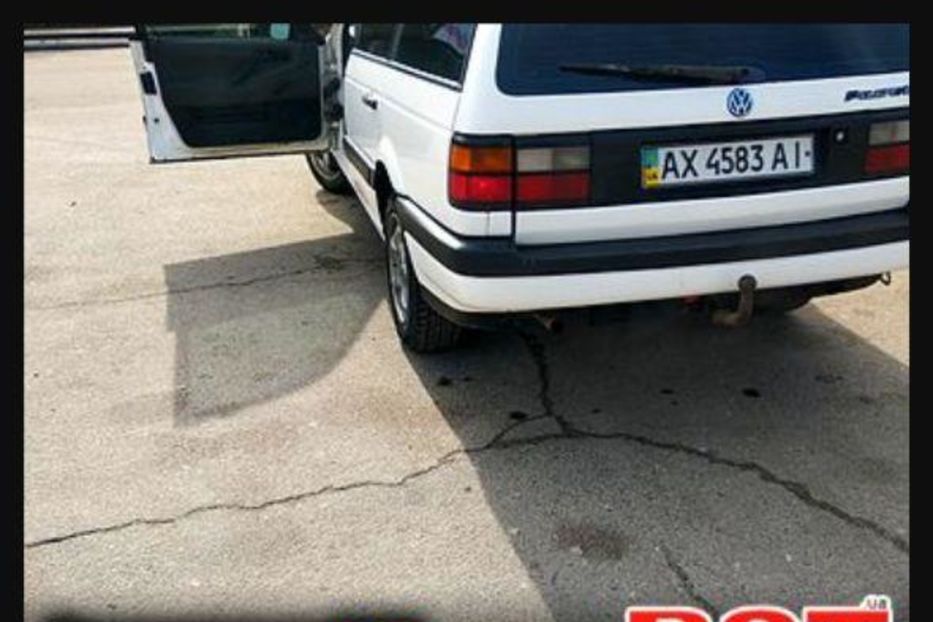 Продам Volkswagen Passat B3 1,8 1992 года в г. Мариуполь, Донецкая область
