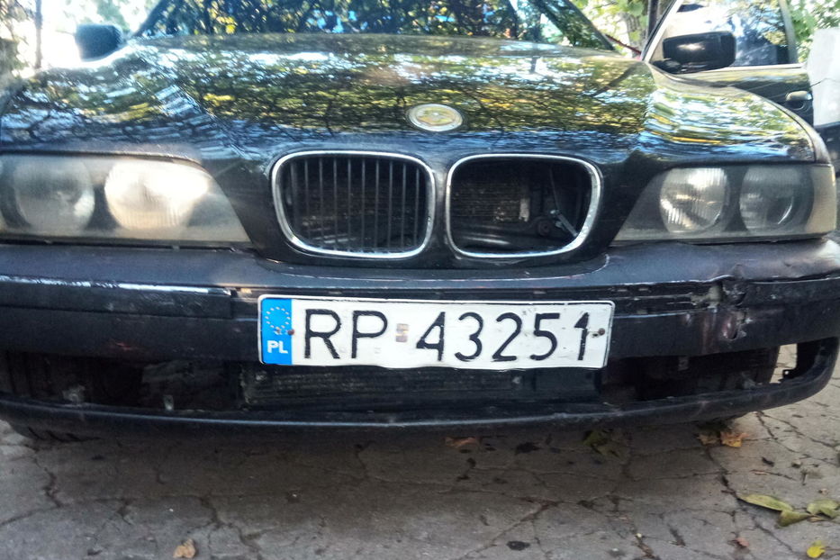 Продам BMW 525 Е 39 1999 года в г. Южный, Одесская область