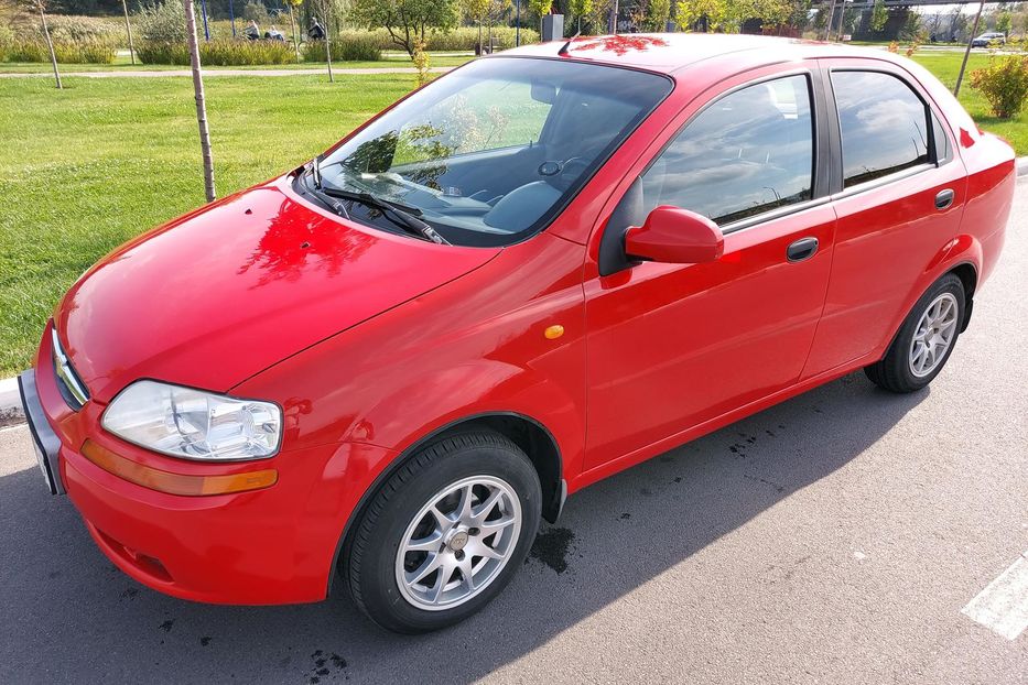 Продам Chevrolet Aveo Седан 2005 года в г. Ирпень, Киевская область