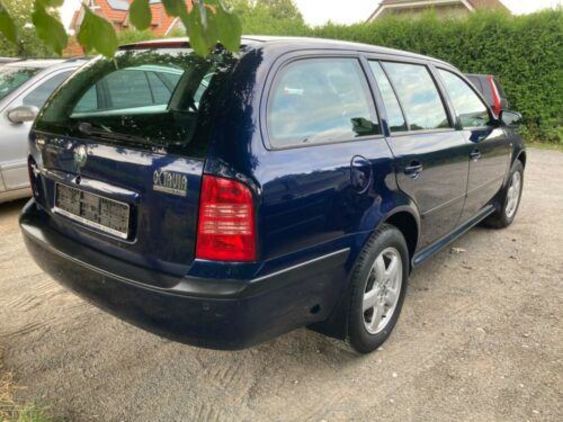 Продам Skoda Octavia 2004 года в г. Иршава, Закарпатская область