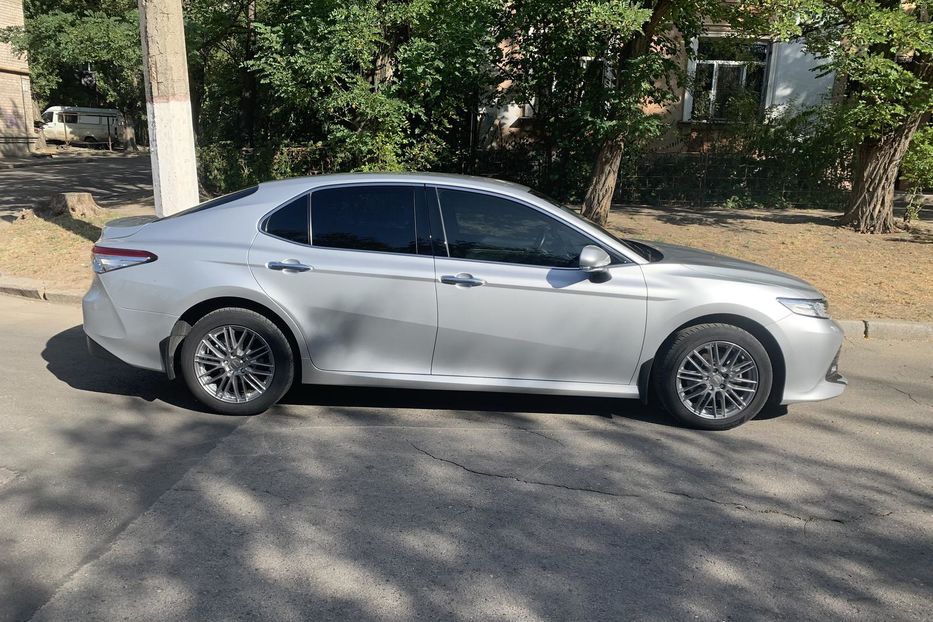 Продам Toyota Camry Premium 2018 года в Николаеве